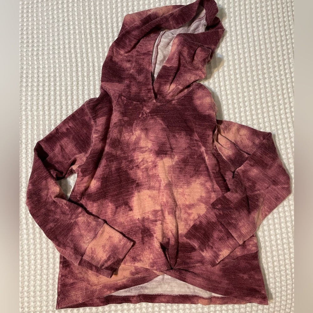 Girl’s Tie-Dye Hooded Sweatshirt - Size 6-7